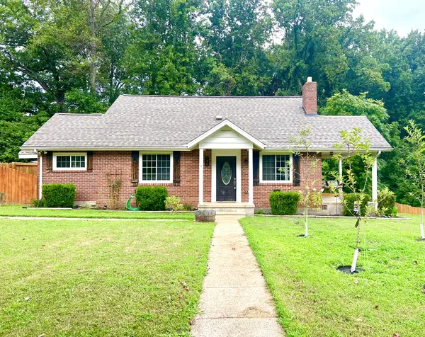 135 Antioch Rd, Clarksville, TN 37040