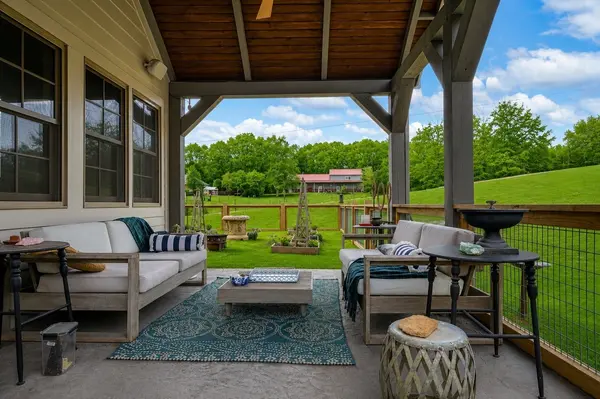 712 Highway 48 #S, Dickson, TN 37055