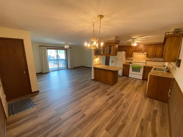 140 Wilshire DR #41, Hollister, MO 65672