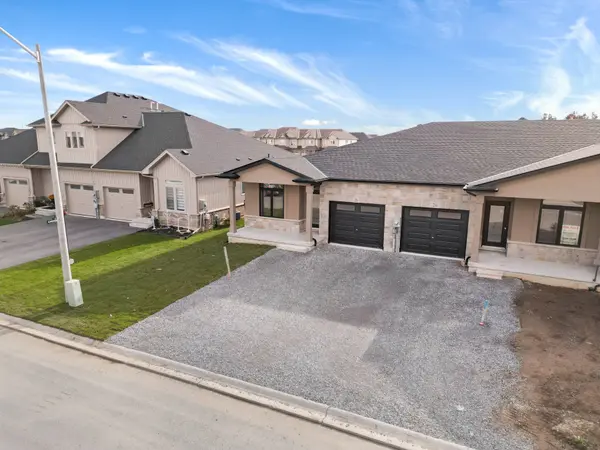 26 AUSTIN DR, Welland, ON L3C 0J8