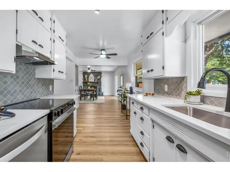 1815 Collyer, Longmont, CO 80501