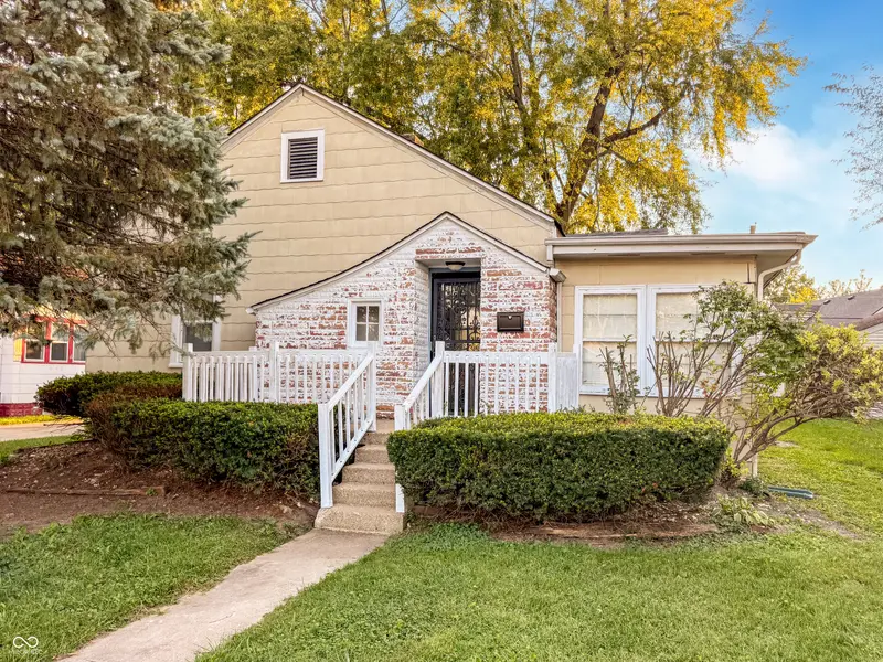 3619 Andover RD, Anderson, IN 46013