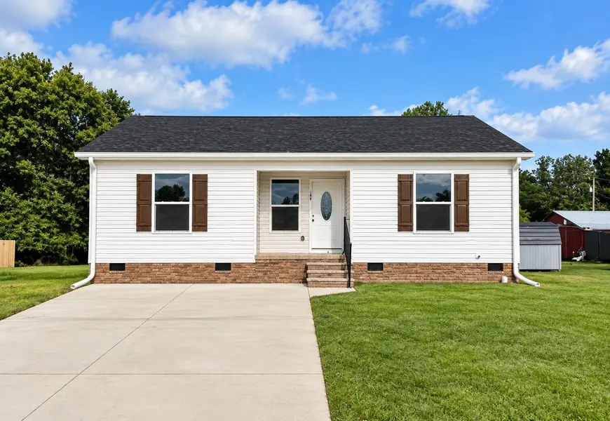 87 Daniel Hollow Rd, Tullahoma, TN 37388