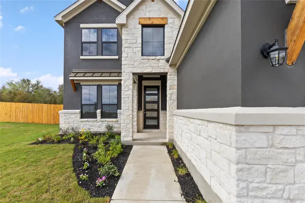 105 Little Tenina TRL, Cedar Creek, TX 78612