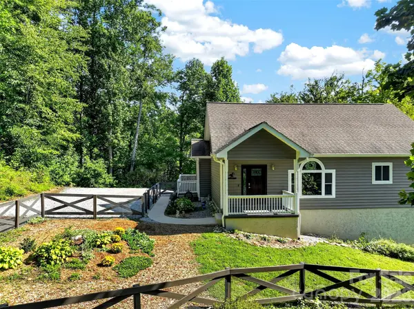 767 Hunnicut Mountain RD, Marion, NC 28752