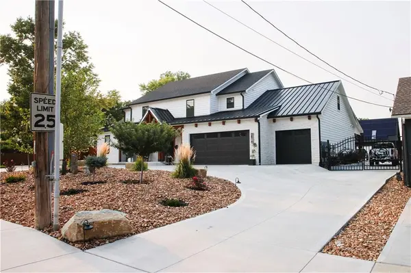 2614 W 44th AVE, Kansas City, KS 66103