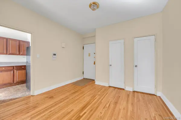 112-25 34 AVE #H, East Elmhurst, NY 11368
