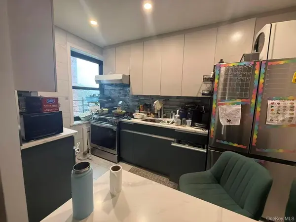 73-63 Bell Blvd #5K, Bayside, NY 11364