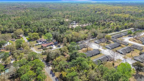 416 N HOURGLASS TER, Crystal River, FL 34429