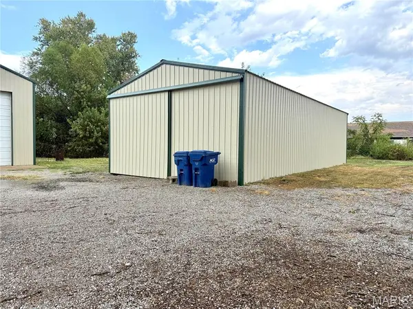 207 W Old Salem RD, Licking, MO 65542