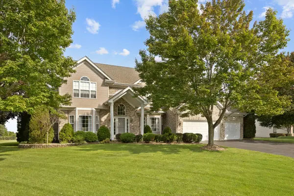 5608 Prairie Rose LN, Johnsburg, IL 60051