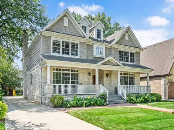302 E Wilson ST, Elmhurst, IL 60126