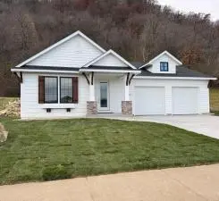 2563 Clubhouse DR, Lake City, MN 55041