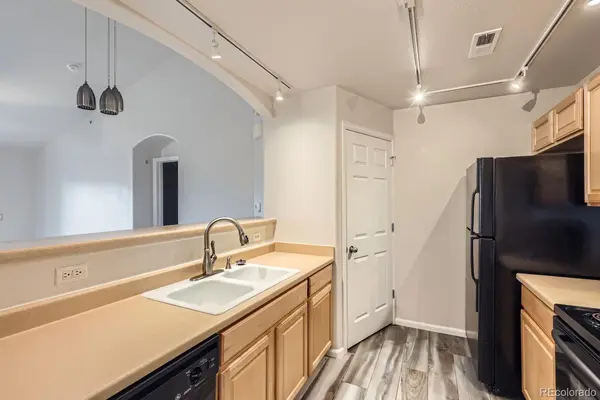 5255 Memphis ST #224, Denver, CO 80239