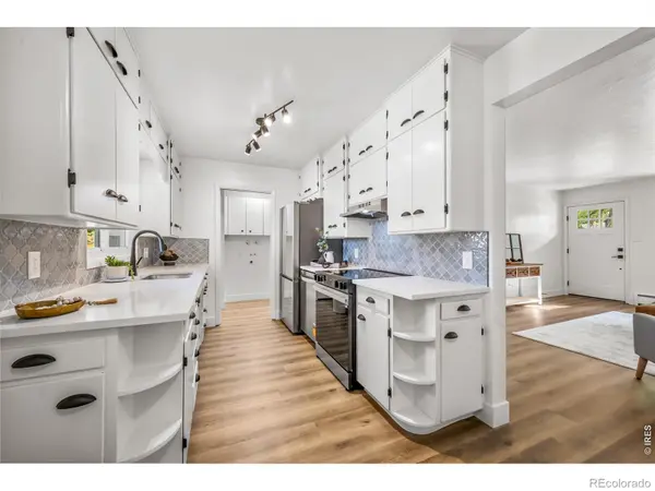 1815 Collyer ST, Longmont, CO 80501