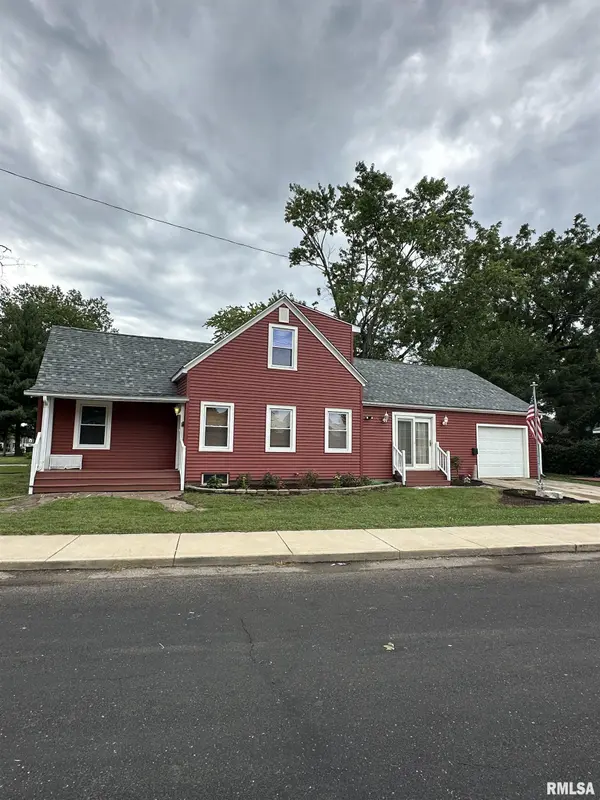 809 W STERLING AVE, West Peoria, IL 61604