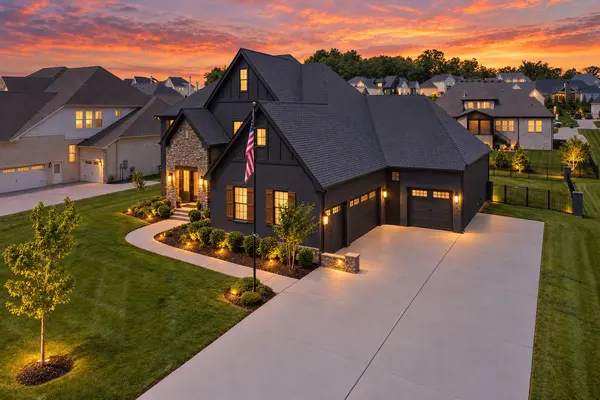 1881 Traditions Cir, Brentwood, TN 37027
