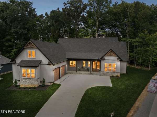 438 Goweli Tr, Vonore, TN 37885
