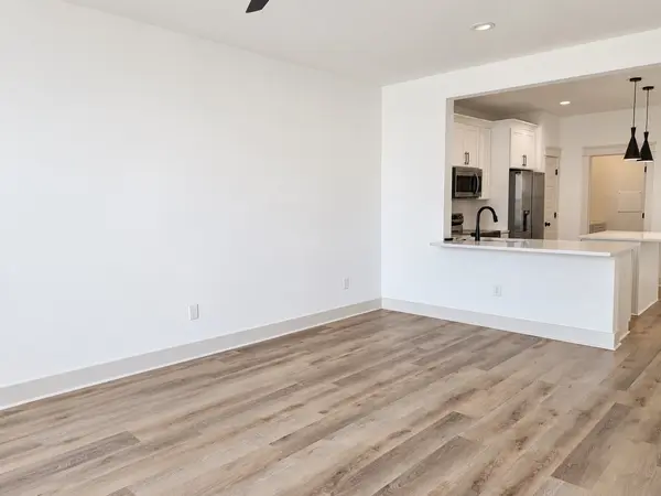 730 Old Hickory Blvd #200, Nashville, TN 37209