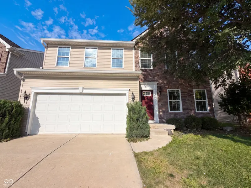 628 Reunion LN, Greenwood, IN 46143