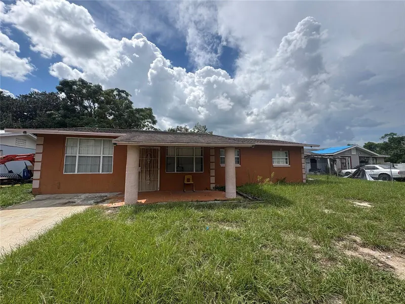 465 AUSTIN ST, Lake Wales, FL 33853