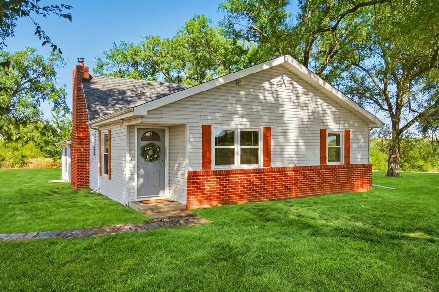 6401 N State Highway Uu, Willard, MO 65781