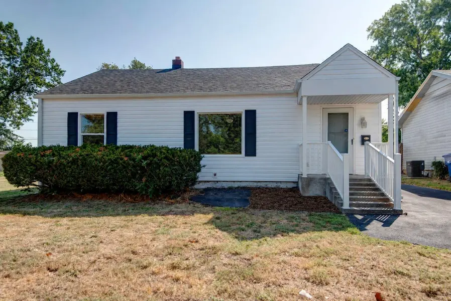 2306 N Farmer AVE, Springfield, MO 65803