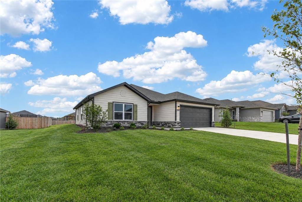 7908 SE 5Th ST, Blue Springs, MO 64014