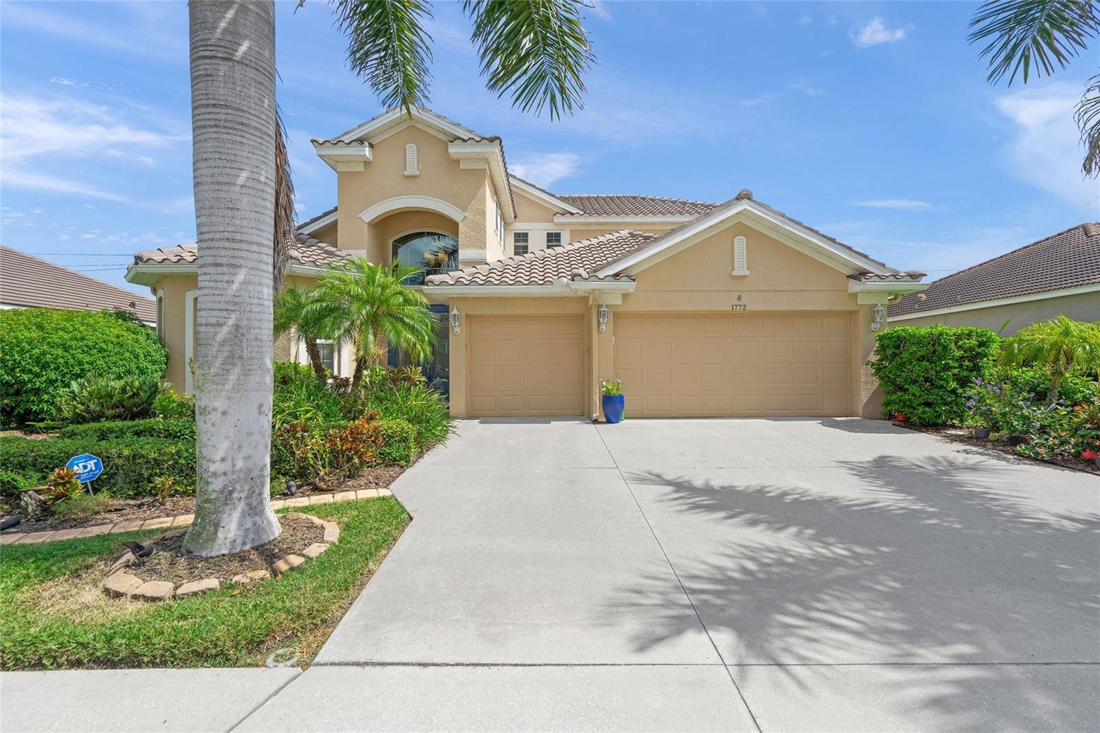 1772 PINYON PINE DR, Sarasota, FL 34240