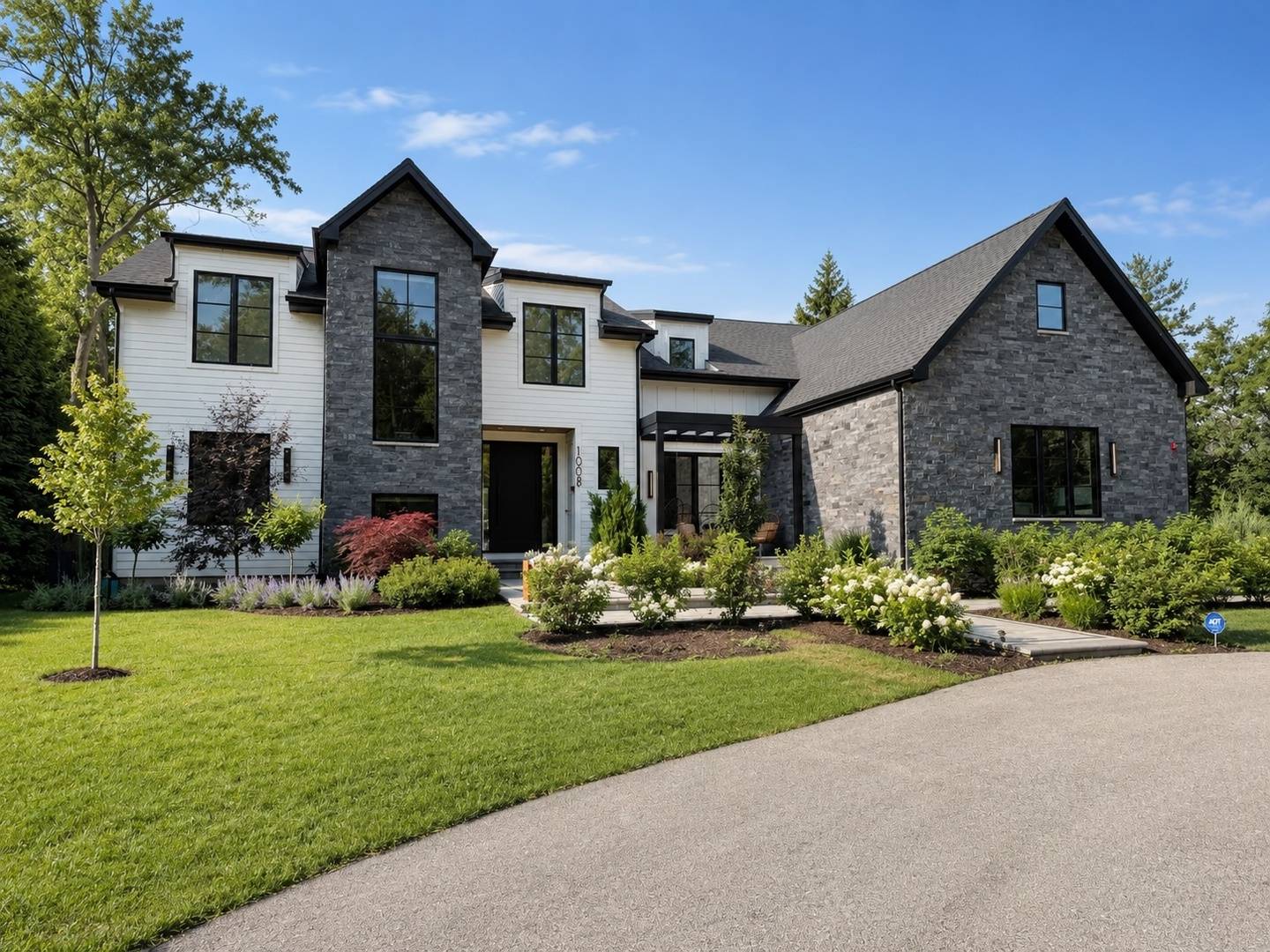 1008 Bob O Link RD, Highland Park, IL 60035