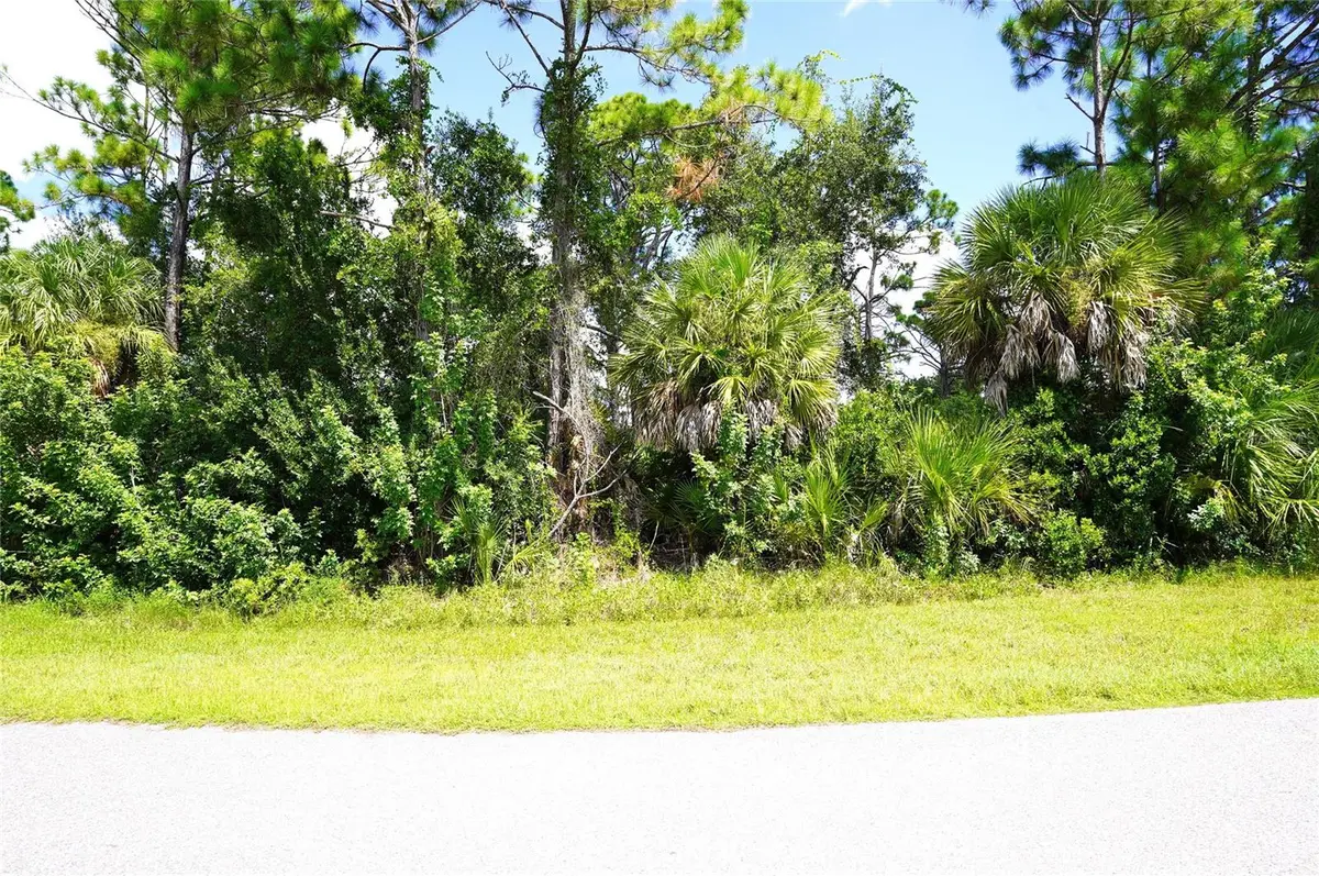 13265 FINKLE AVE, Port Charlotte, FL 33981