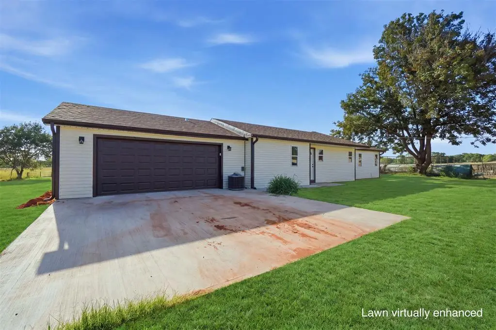 801 N Terrace AVE, Sayre, OK 73662