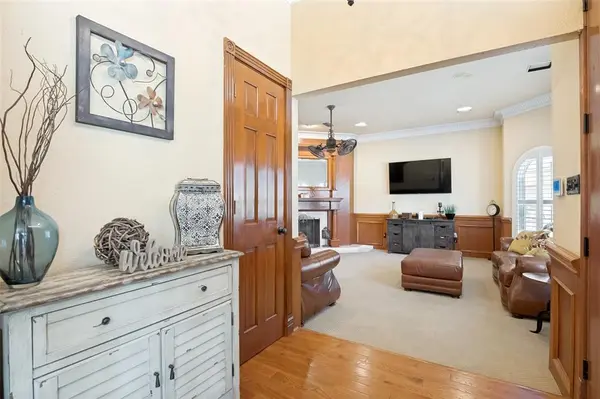 636 Bent Creek Drive, Desoto, TX 75115