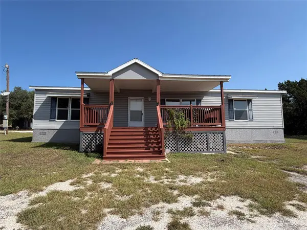 873-879 Lonesome TRL, Driftwood, TX 78619