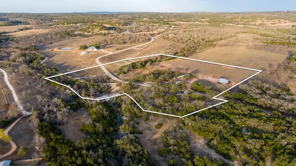 888 Dietrich RD, Fredericksburg, TX 78624
