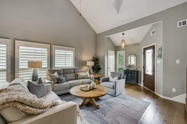 6302 Maury HOLW, Austin, TX 78750
