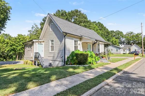 1104 W 7th AVE, Gastonia, NC 28052