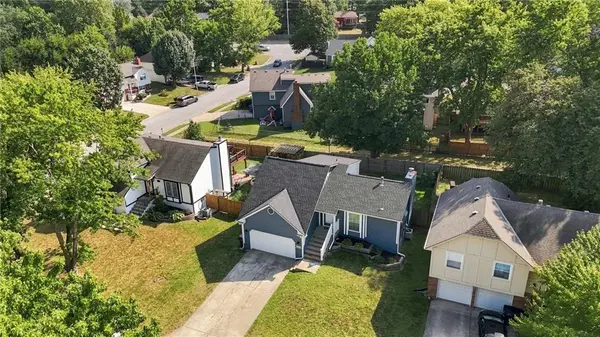 16205 W 126th ST, Olathe, KS 66062