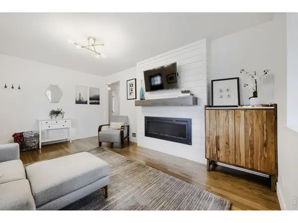 2220 Rosemary, Denver, CO 80207