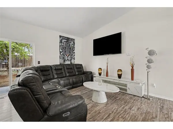 932 S Quintero, Aurora, CO 80017
