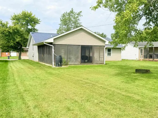 122 Selkirk LN, Decatur, IN 46733