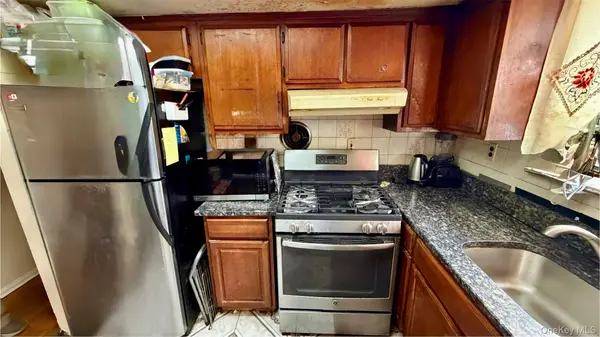 2016 Lafayette AVE, Bronx, NY 10473