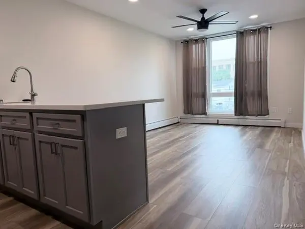 958 Liberty AVE #2nd Flr, Brooklyn, NY 11208