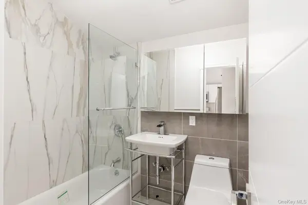 6147 56th AVE, Maspeth, NY 11378