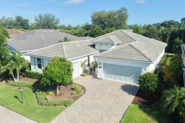 7717 SANDHILL LAKE DR, Sarasota, FL 34241