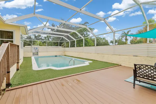 2205 DIXIE AVE, Punta Gorda, FL 33950
