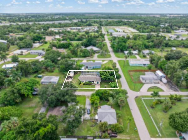 2205 DIXIE AVE, Punta Gorda, FL 33950
