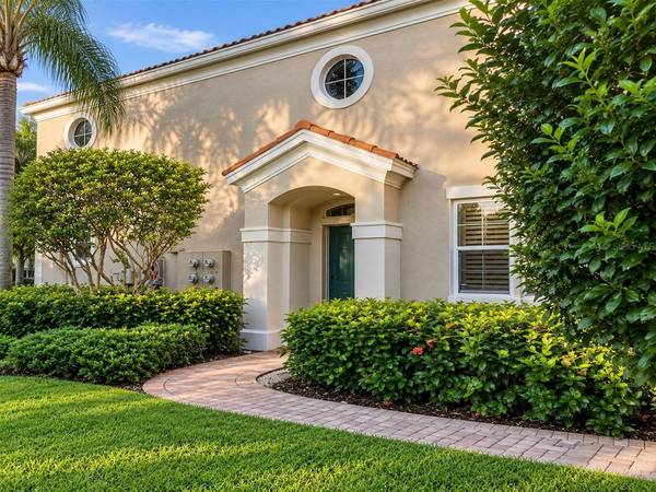 5235 PARISIENNE PL #101B28, Sarasota, FL 34238