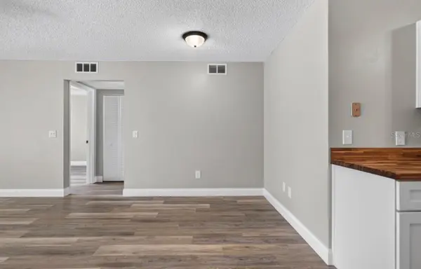 424 E ROSEWOOD LN #424, Tavares, FL 32778