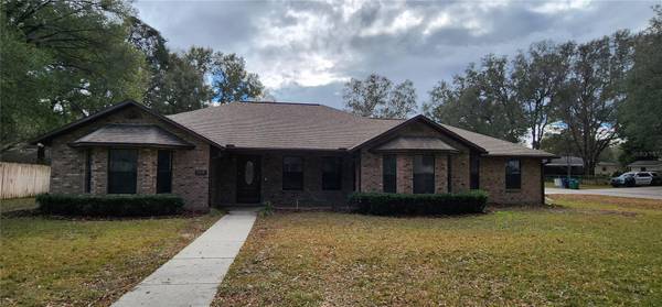 25335 SW 17TH AVE, Newberry, FL 32669